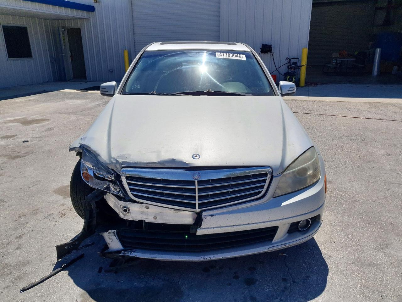 2011 Mercedes-Benz C 300 - Фото 5