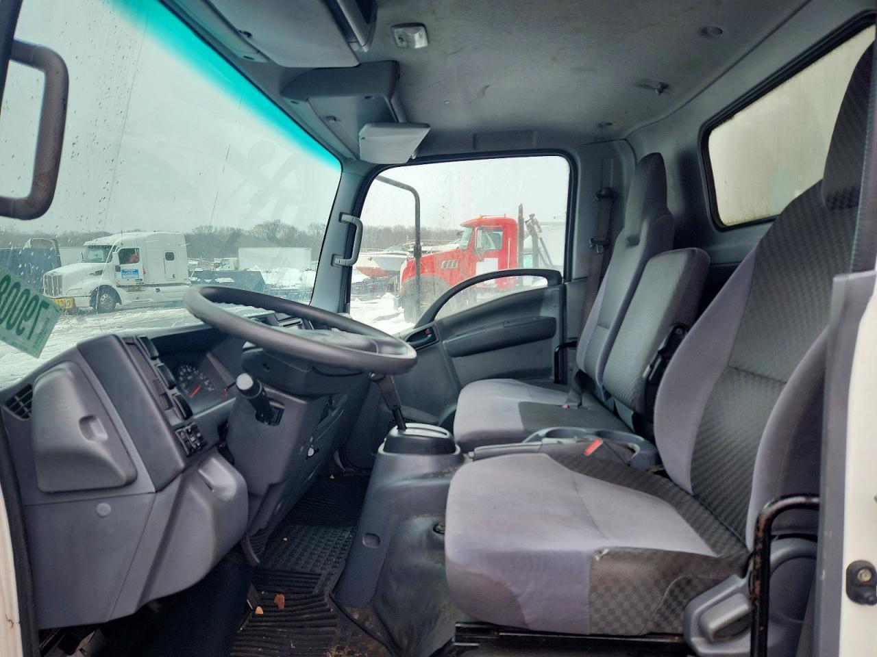 2015 Isuzu Npr Hd - Фото 7