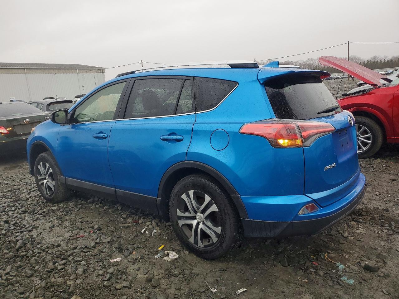 2016 Toyota Rav4 Le - Фото 2