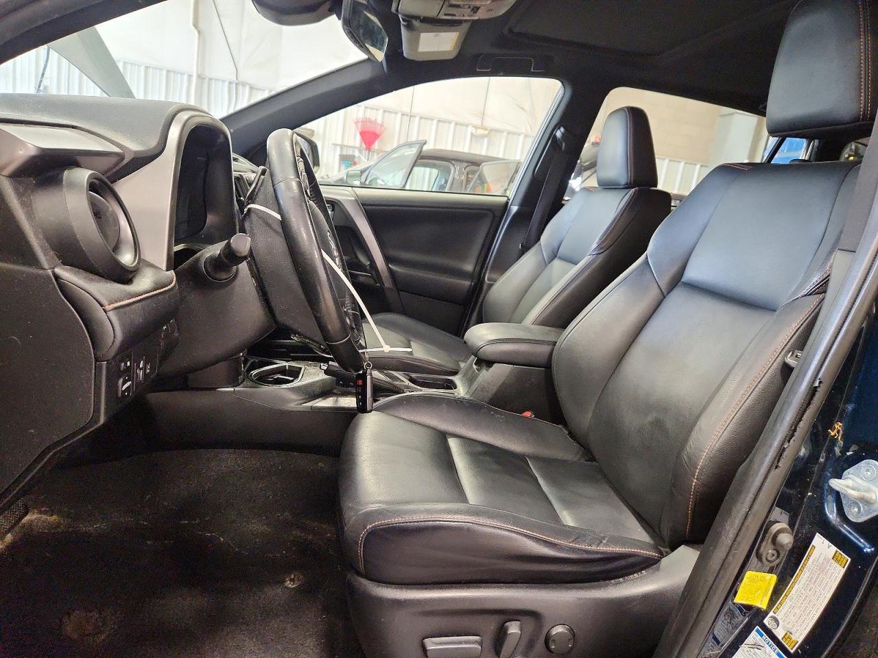 2017 Toyota Rav4 Se - Фото 7