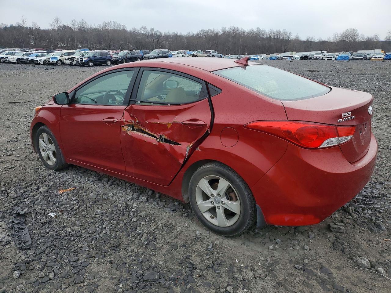 2013 Hyundai Elantra Gls - Фото 2