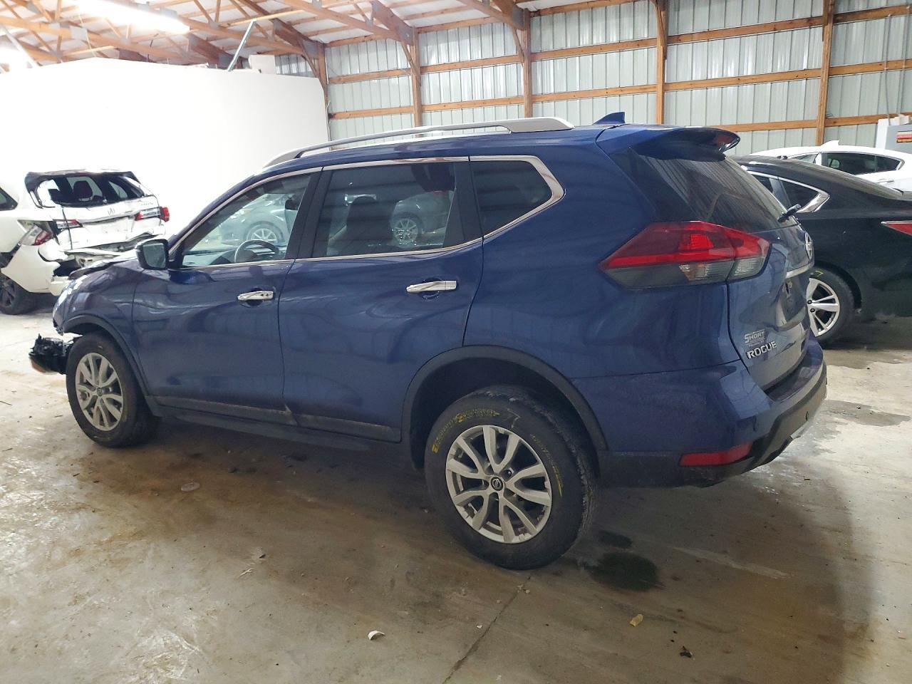 2020 Niss Rogue Sv - Фото 2