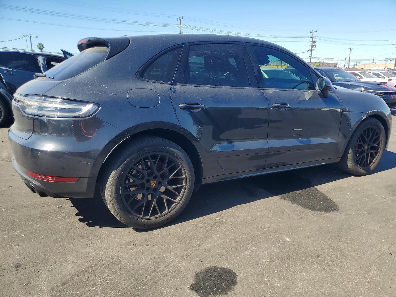 2020 Porsche Macan Gts - Image 3