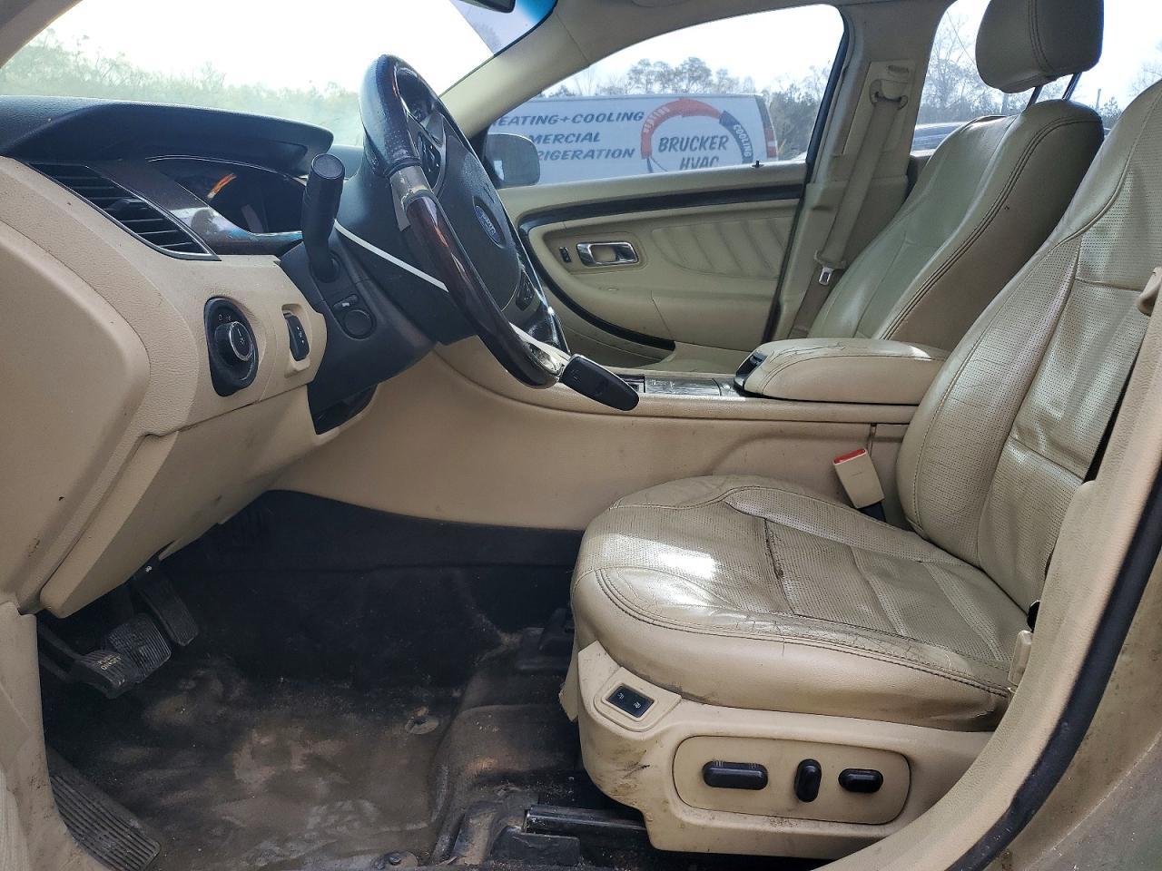 2013 Ford Taurus Limited - Image 7