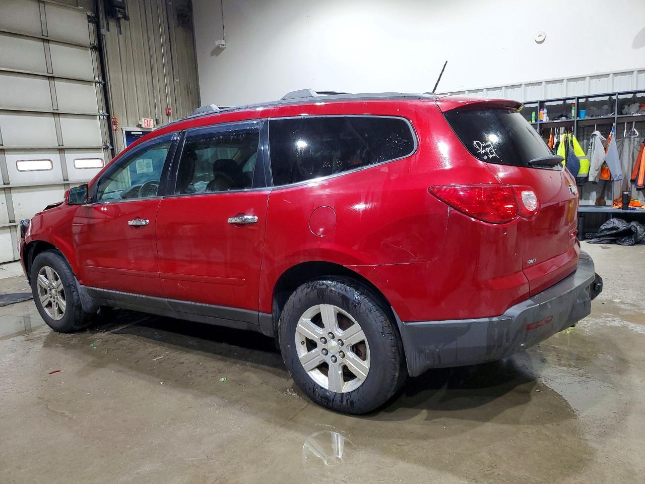 2012 Chevrolet Traverse Lt - Фото 2