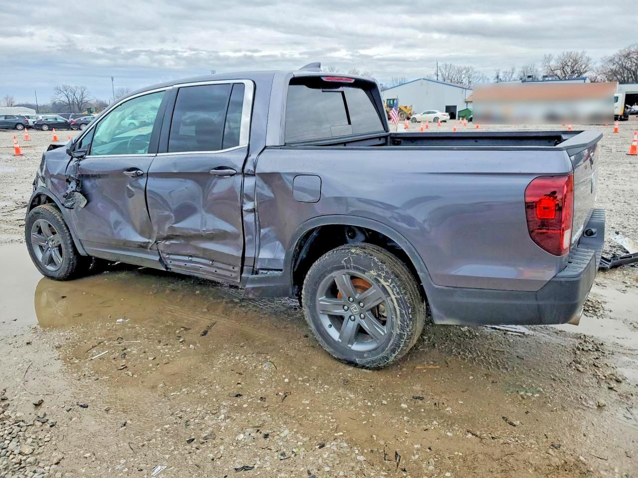 2021 Honda Ridgeline Rtl - Image 2