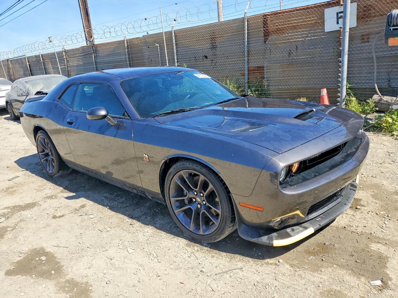 2023 Dodge Challenger R - Фото 4