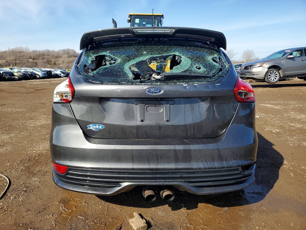 2018 Ford Focus St - Image 6