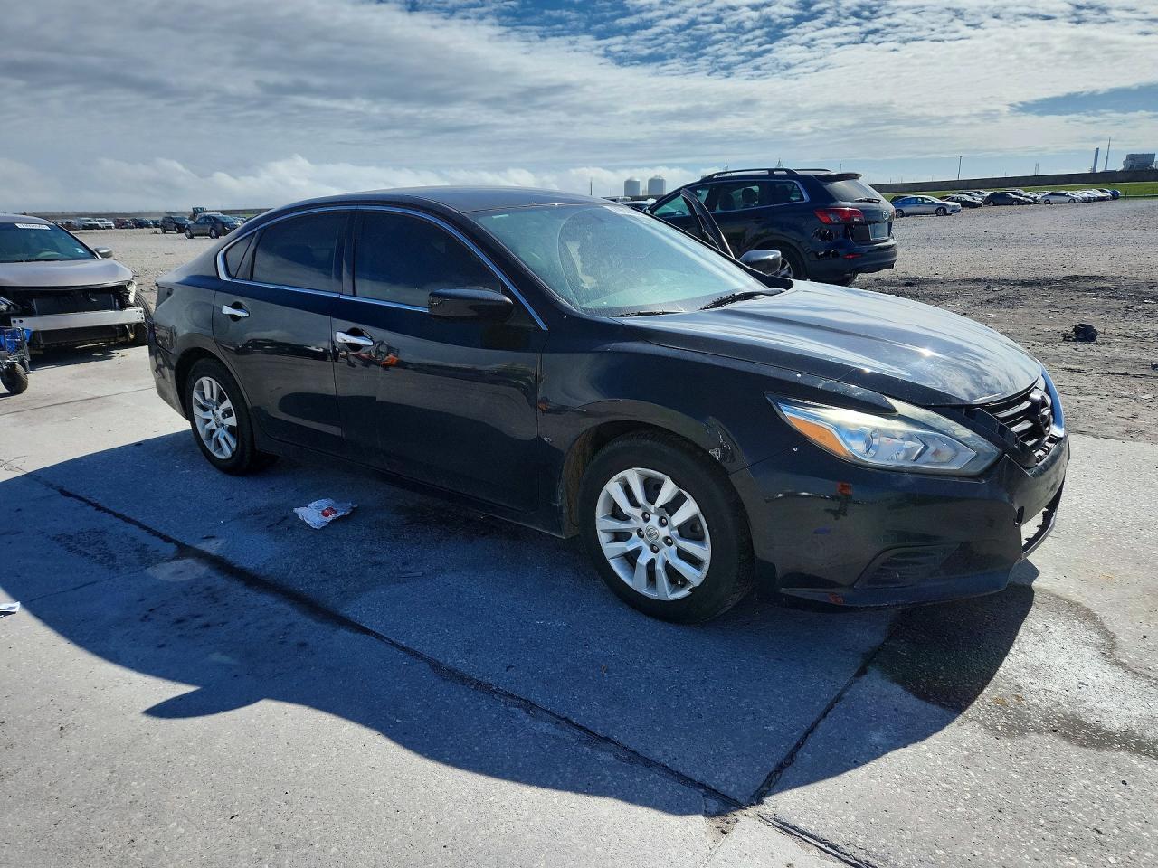 2016 Nissan Altima 2.5 S - Image 4