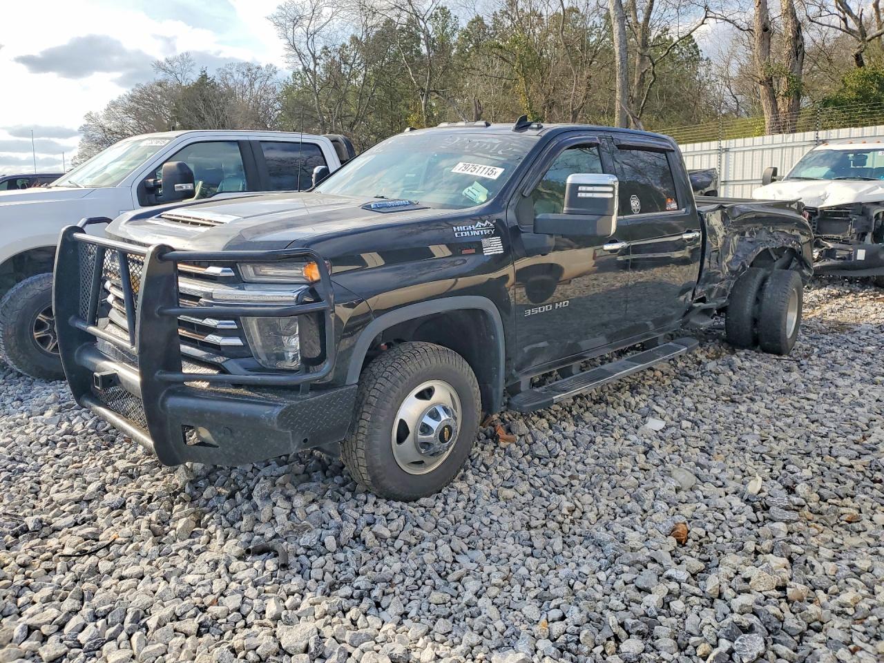 2022 Chevrolet Silverado K3500 High Country