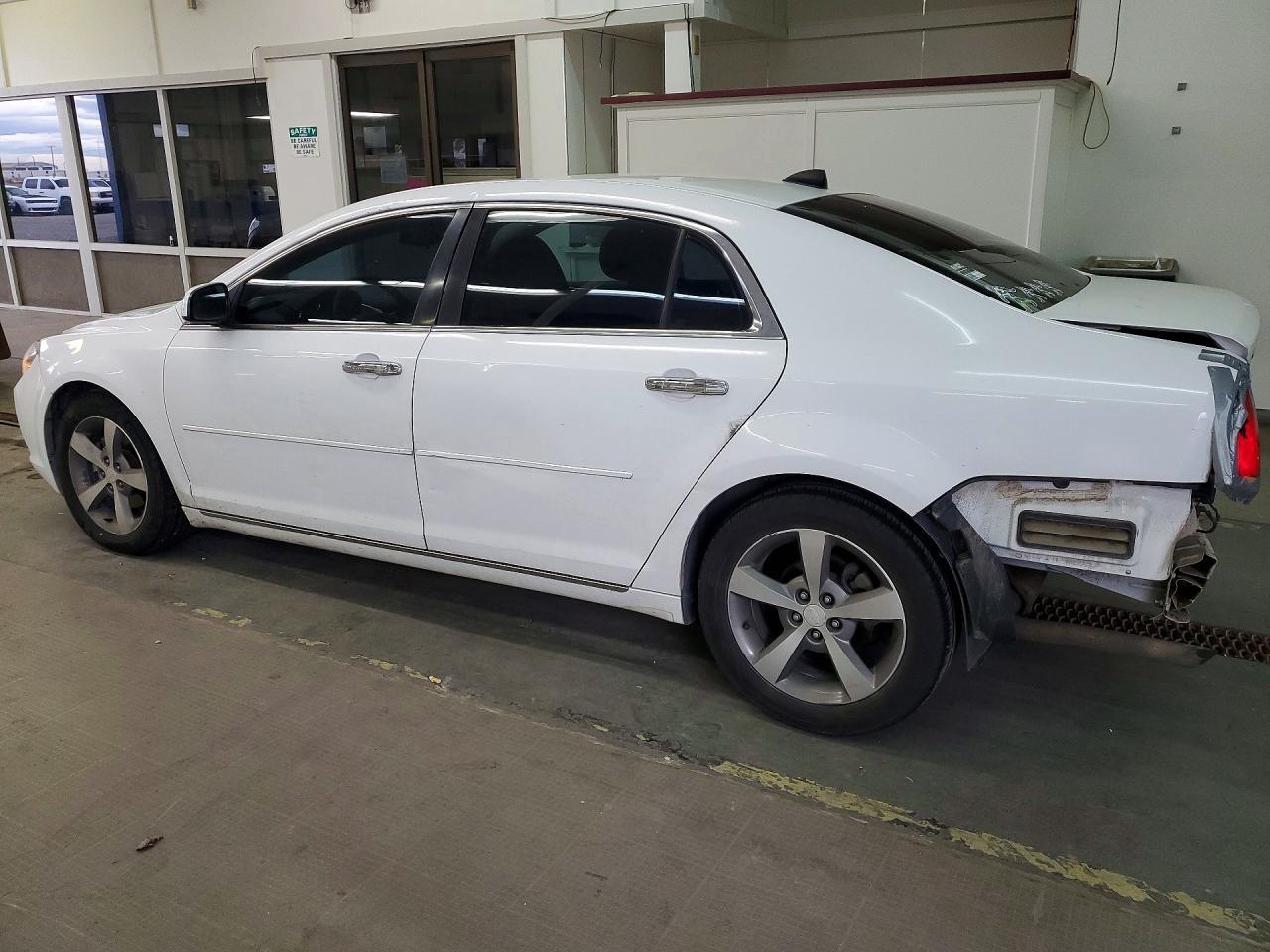 2012 Chevrolet Malibu 1Lt - Фото 2