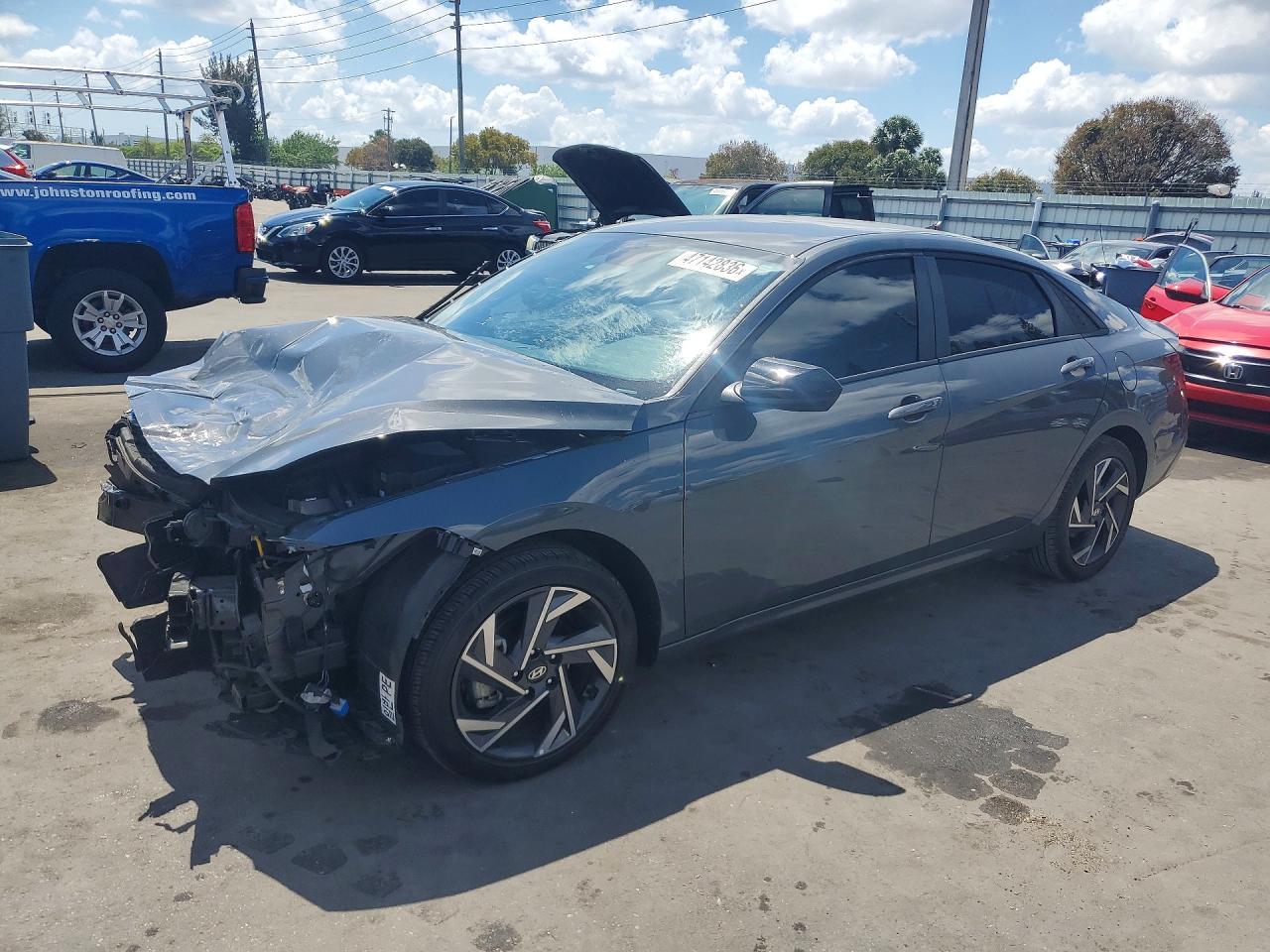2025 Hyundai Elantra Sel Sport