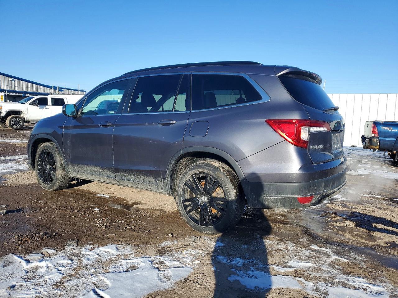 2022 Honda Pilot Se - Фото 2