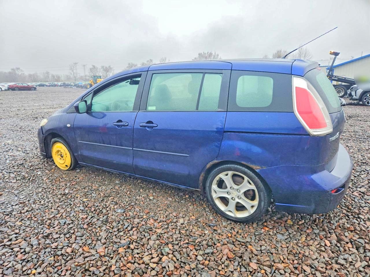 2008 Mazda Mazda5 - Фото 2