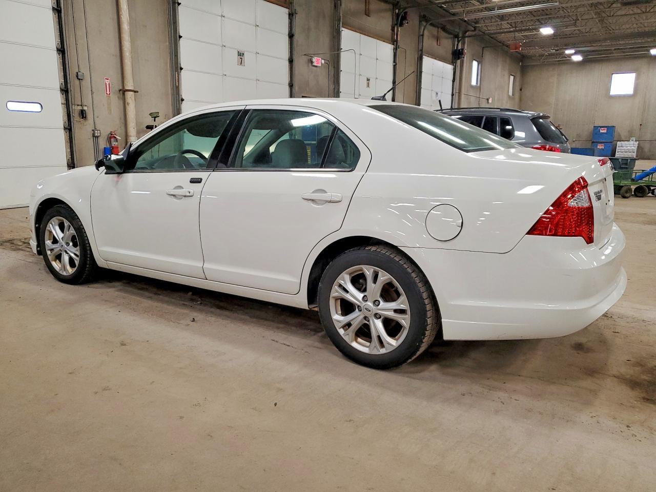 2012 Ford Fusion - Image 2