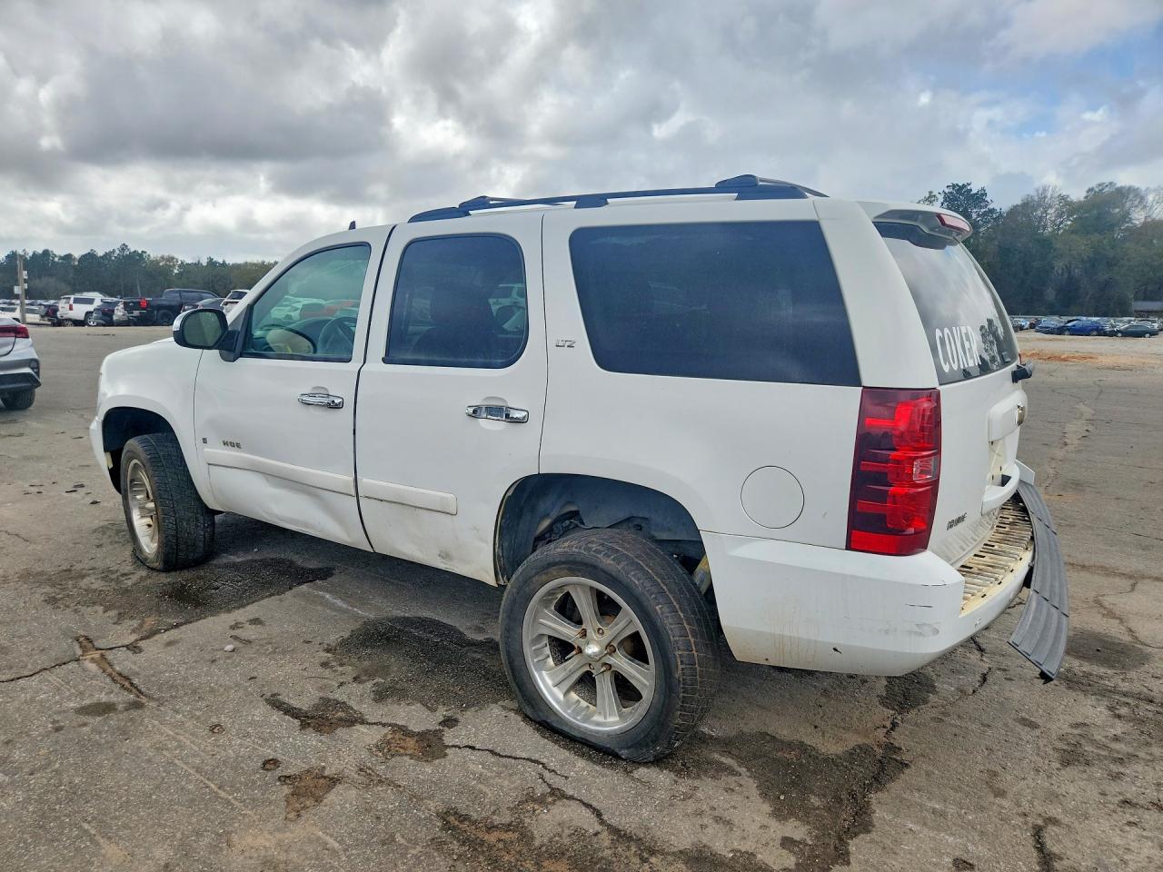 2007 Chevrolet Tahoe C1500 - Фото 2