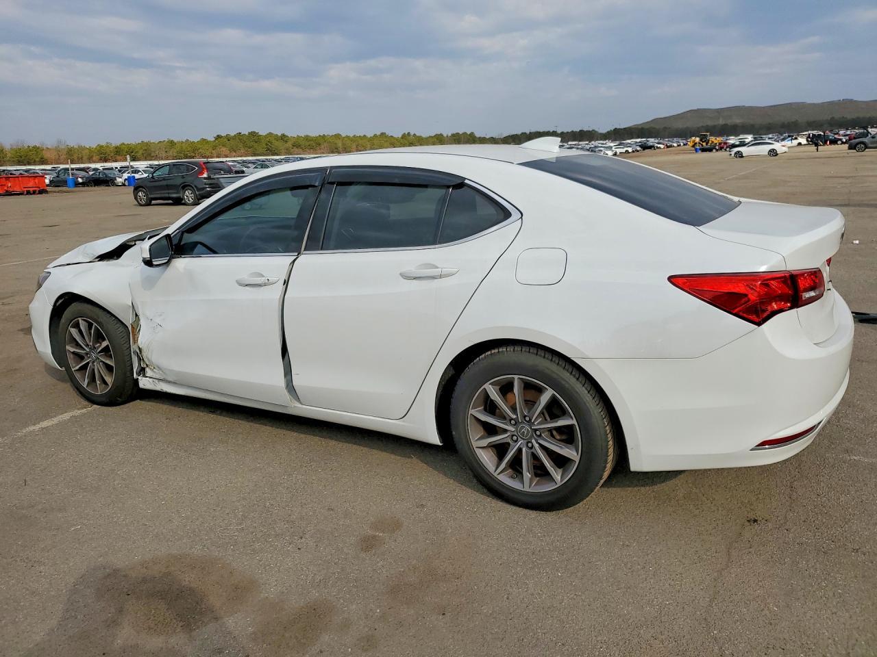 2019 Acura Tlx - Image 2