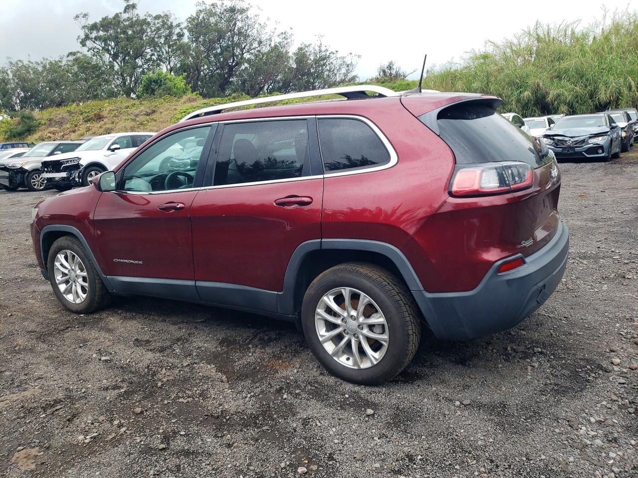 2019 Jeep Cherokee Latitude - Image 2
