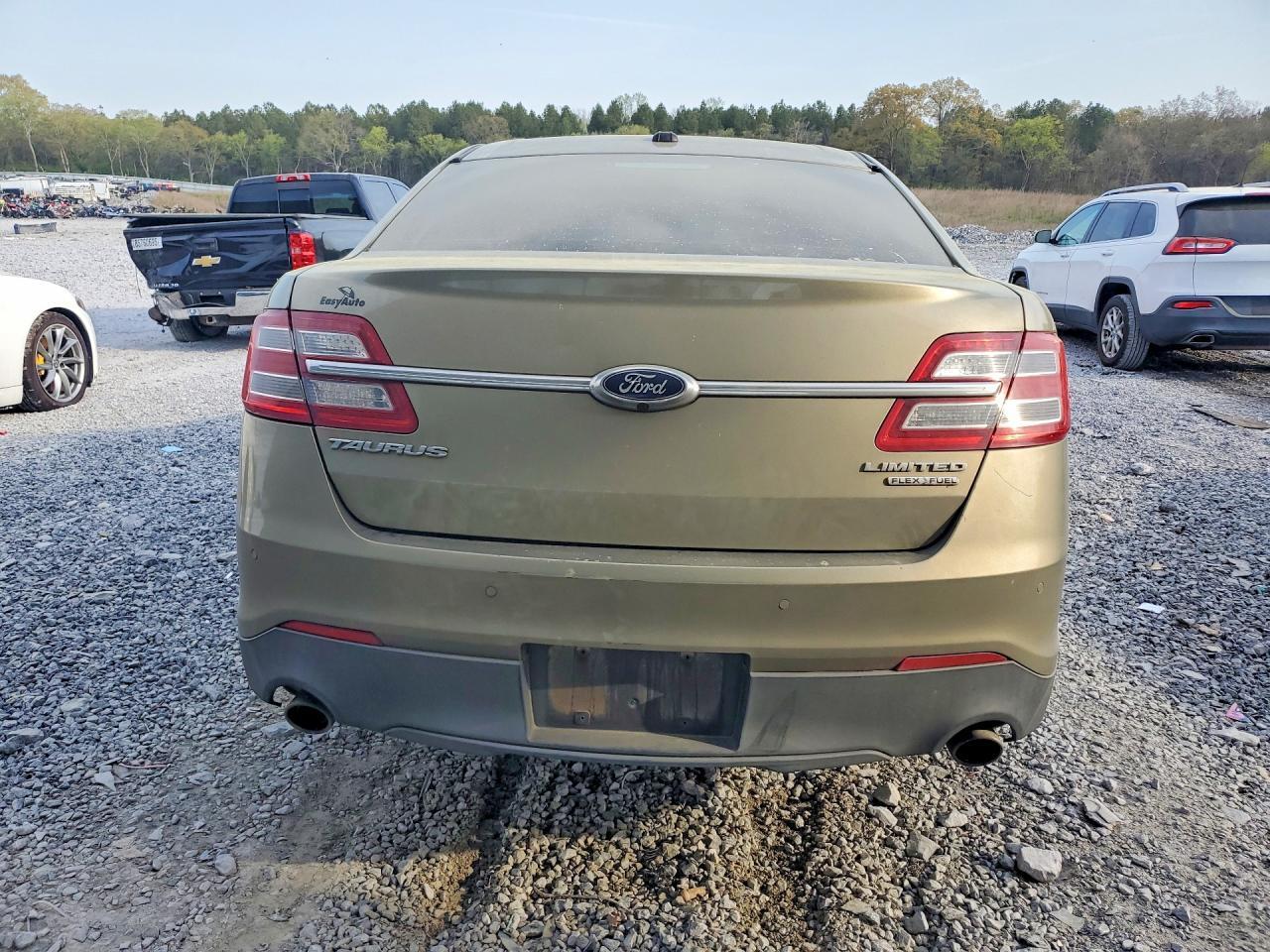 2013 Ford Taurus Limited - Image 6