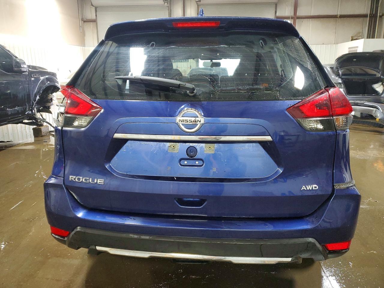 2018 Nissan Rogue S - Фото 6
