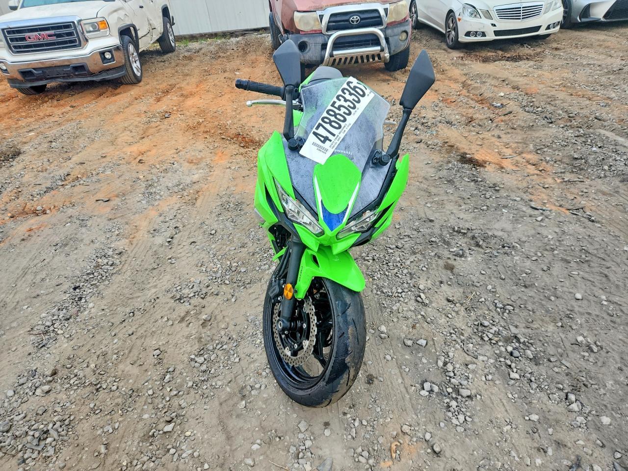 2026 Kawasaki Ex650 P - Image 2