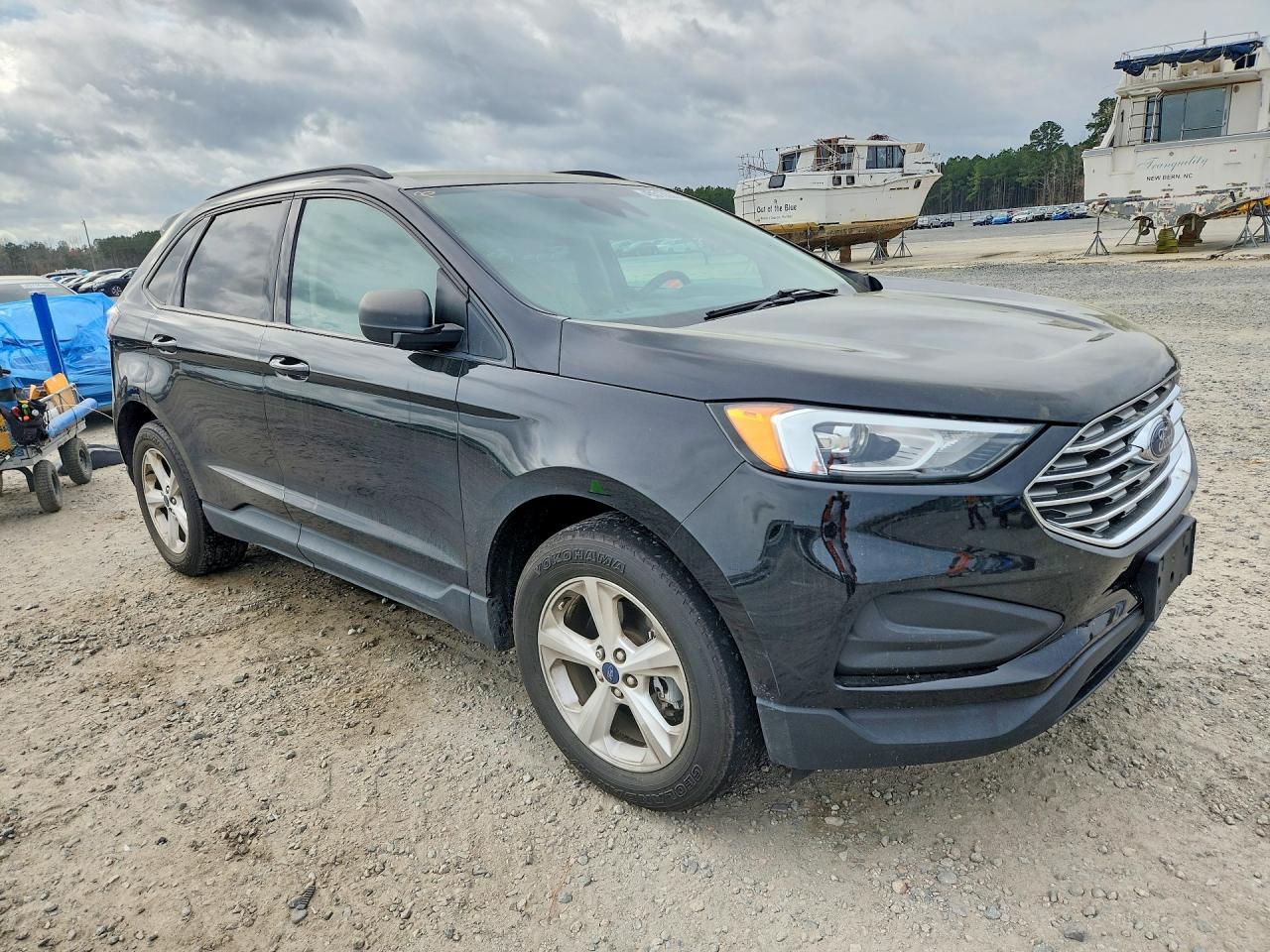 2020 Ford Edge Se - Фото 4