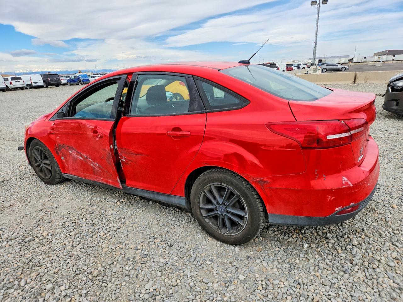 2016 Ford Focus Se - Фото 2
