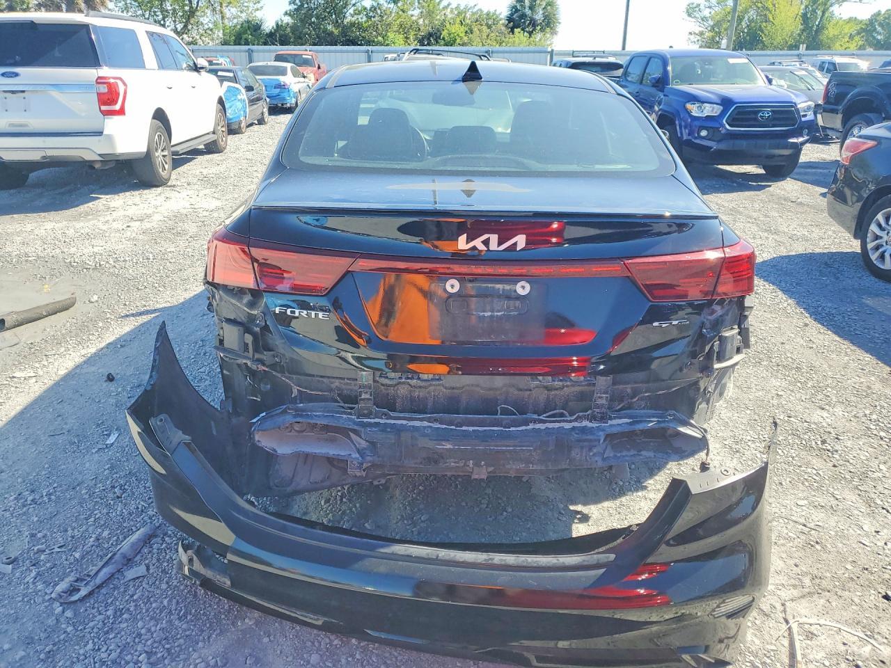 2023 Kia Forte Gt-Line - Фото 6