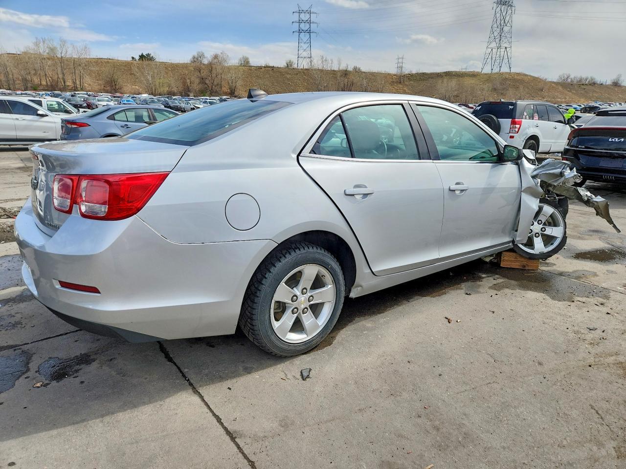 2014 Chevrolet Malibu Ls - Image 3