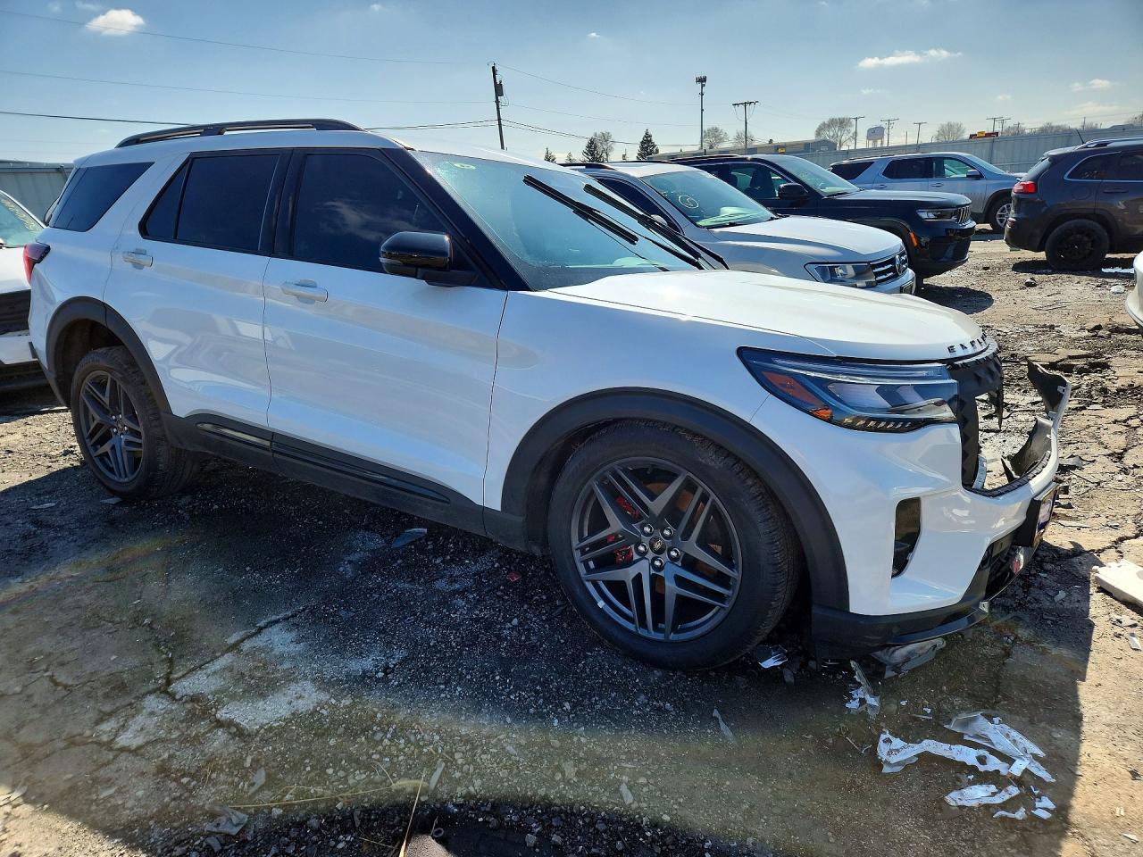 2025 Ford Explorer St - Фото 4