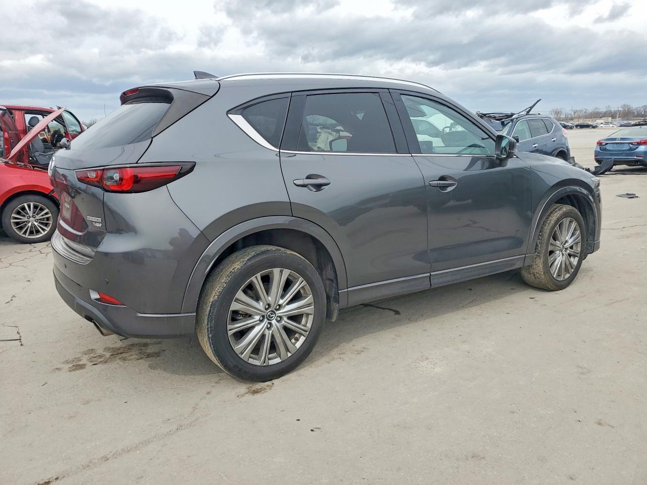 2022 Mazda Cx-5 Signature - Фото 3