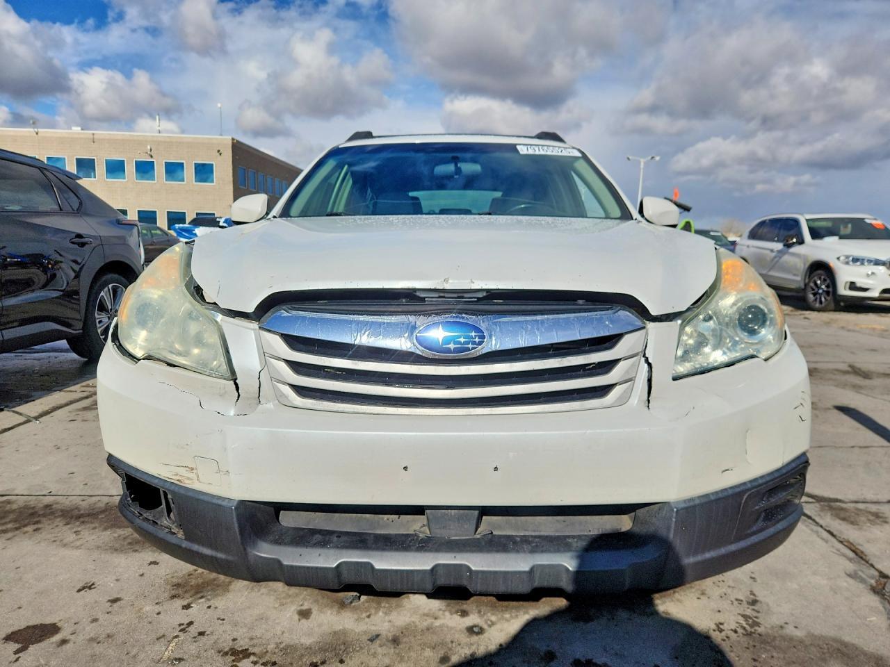 2010 Subaru Outback 2.5I - Фото 5