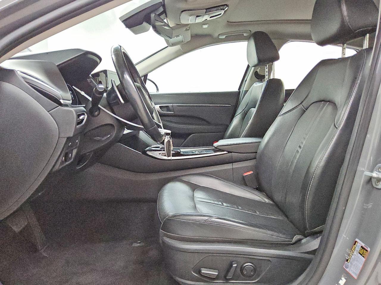 2020 Hyundai Sonata Limited - Image 7