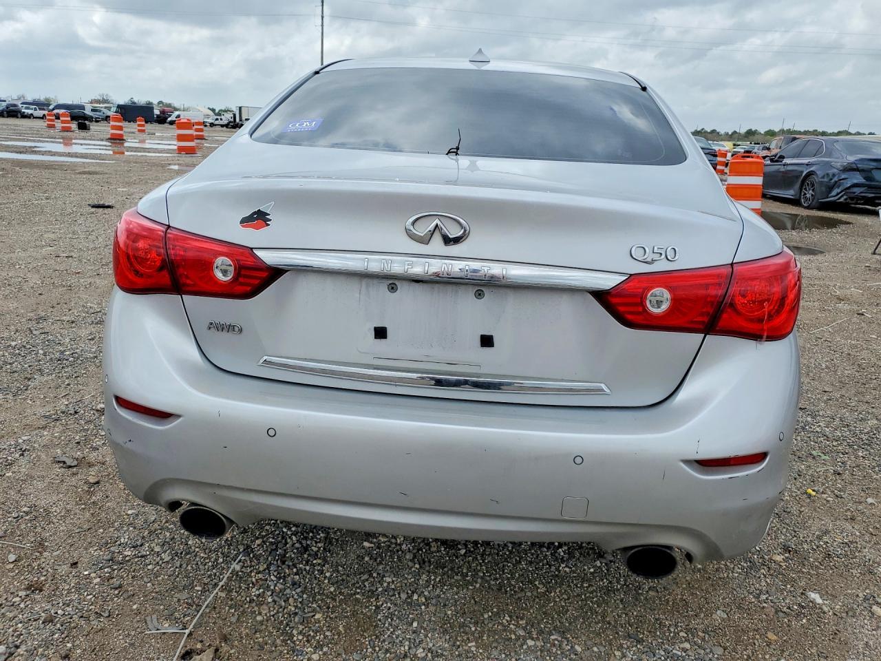 2014 Infiniti Q50 Hybrid Premium - Image 6