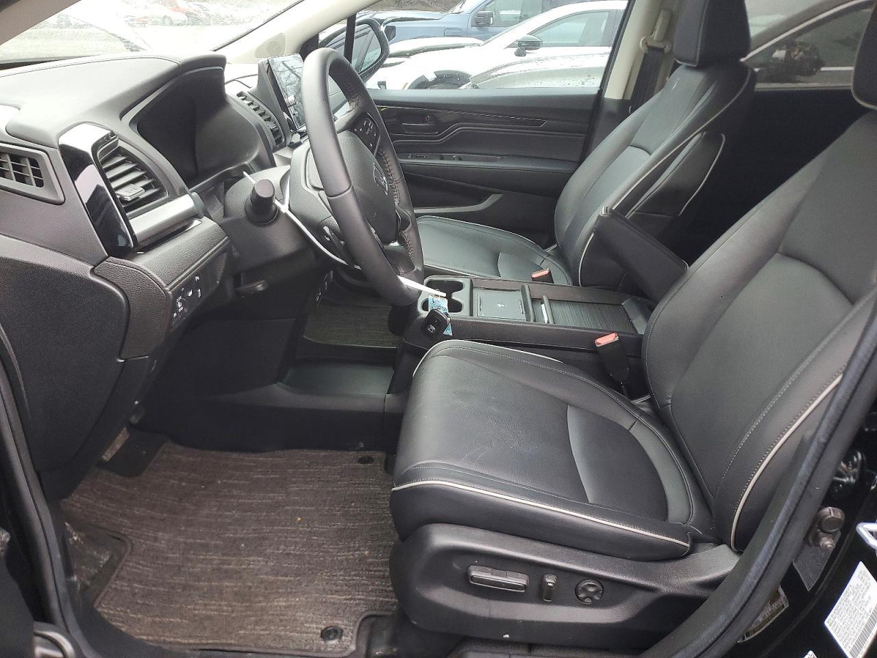 2025 Honda Odyssey Touring - Фото 7