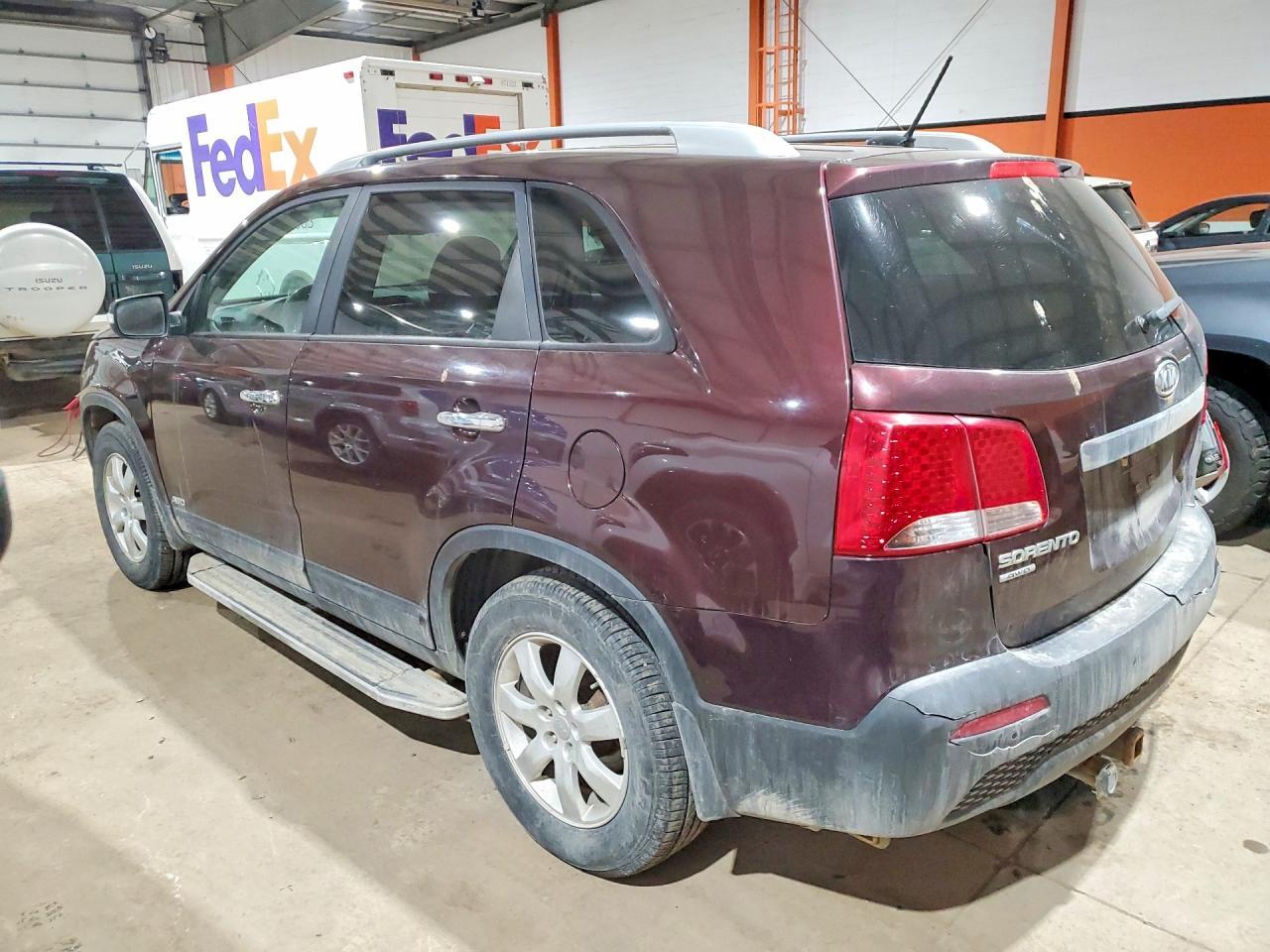 2013 Kia Sorento Lx - Фото 2