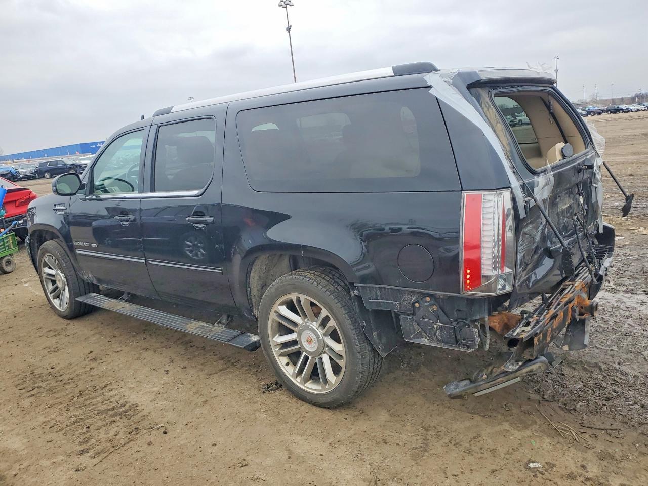 2014 Cadillac Escalade Esv Premium - Фото 2