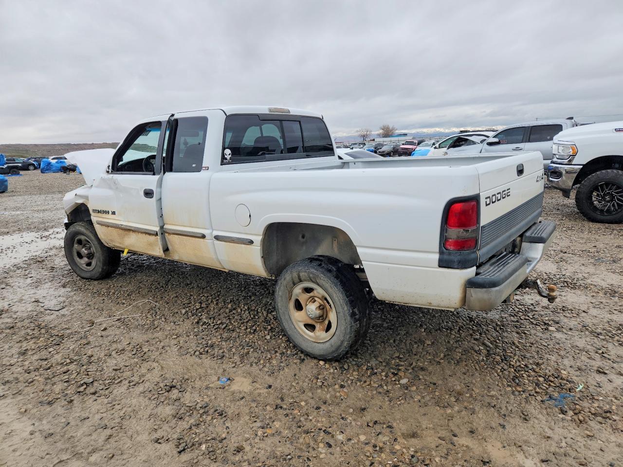 1998 Dodge Ram 1500 - Фото 2