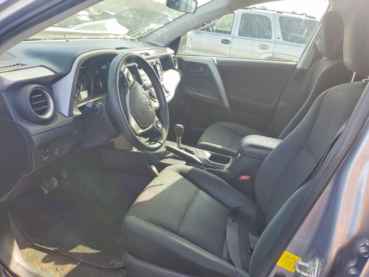 2016 Toyota Rav4 Le - Фото 7