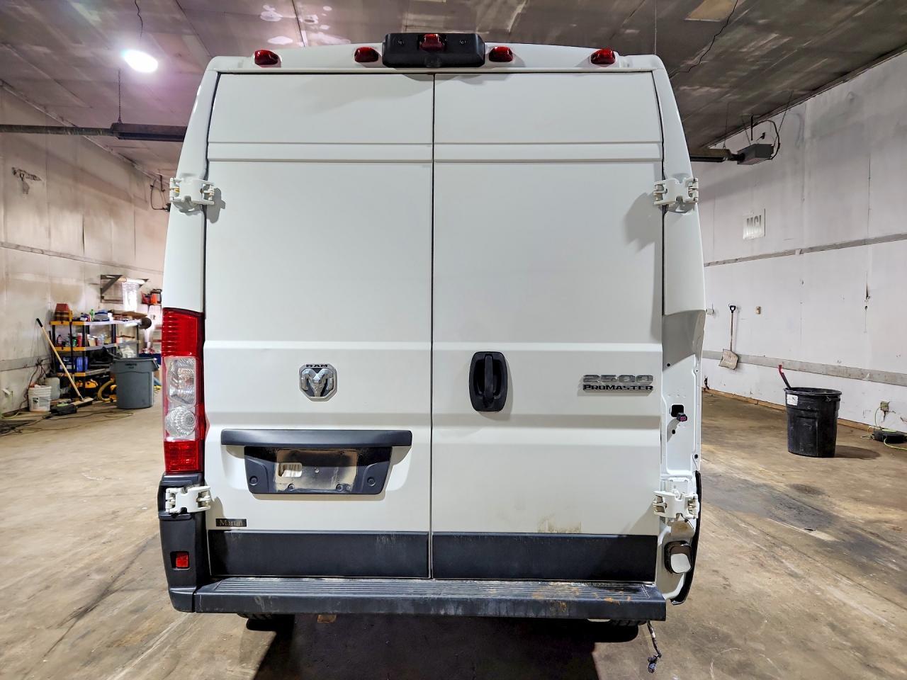 2024 Ram Promaster 2500 2500 High - Фото 6