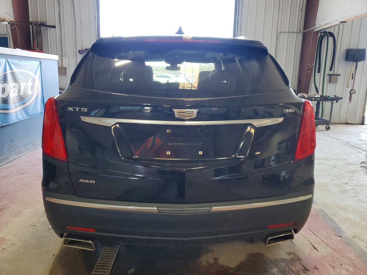 2019 Cadillac Xt5 Luxury - Image 6