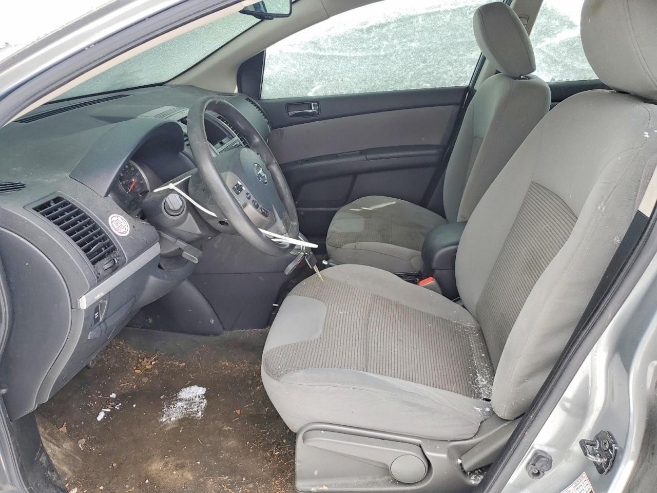 2011 Nissan Sentra 2.0 - Фото 7