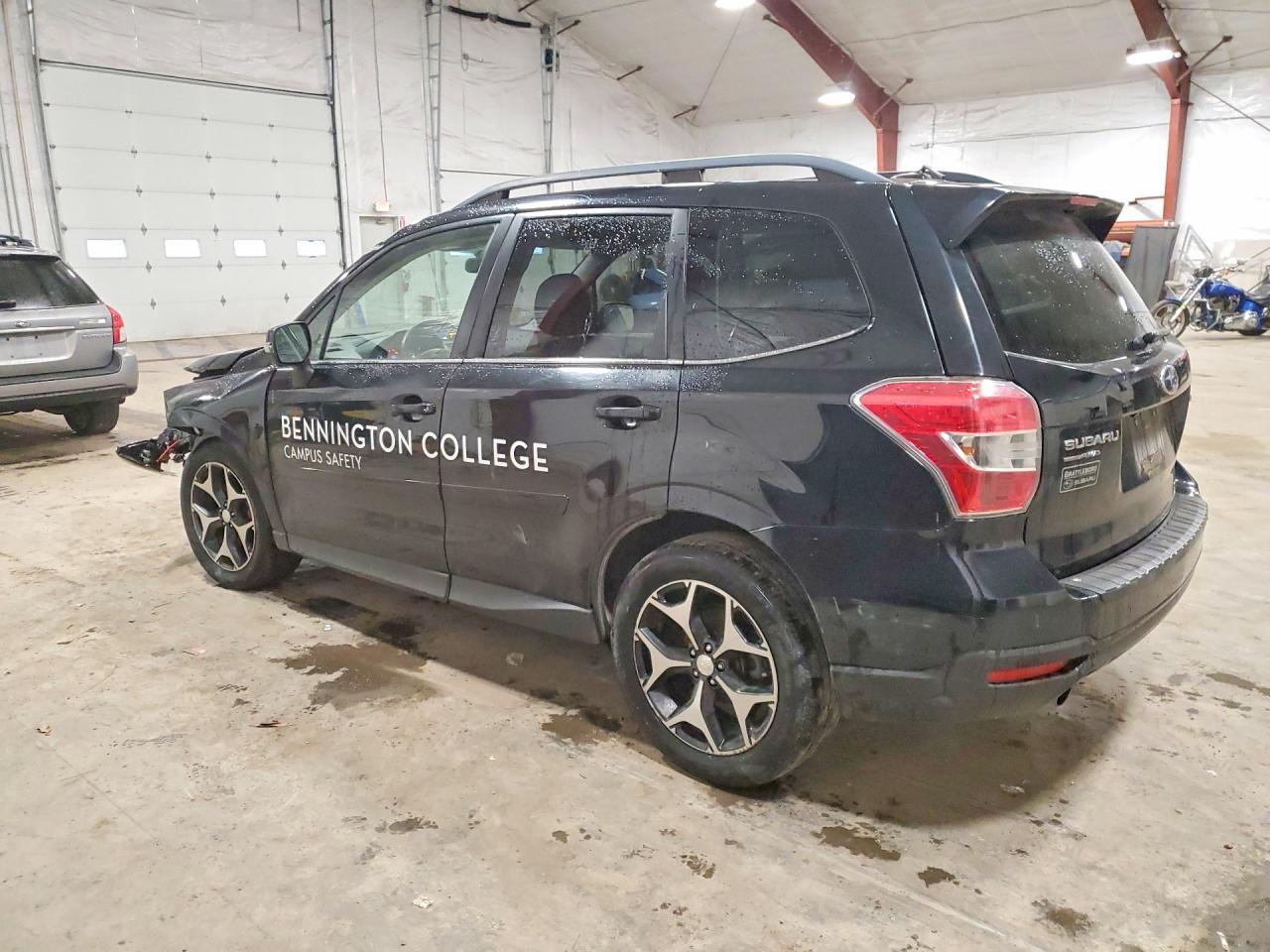 2014 Subaru Forester 2.0Xt Touring - Фото 2