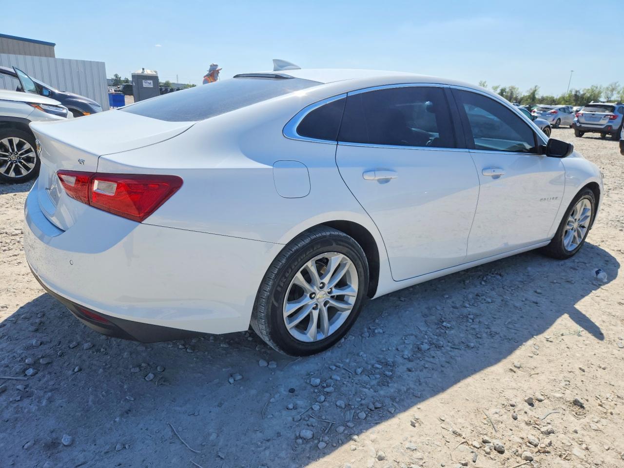 2023 Chevrolet Malibu Lt - Image 3