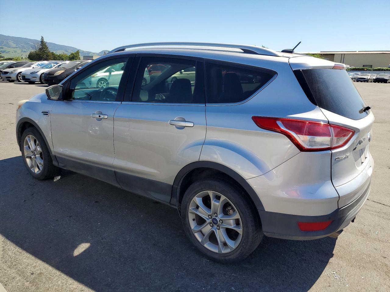 2016 Ford Escape Titanium - Image 2
