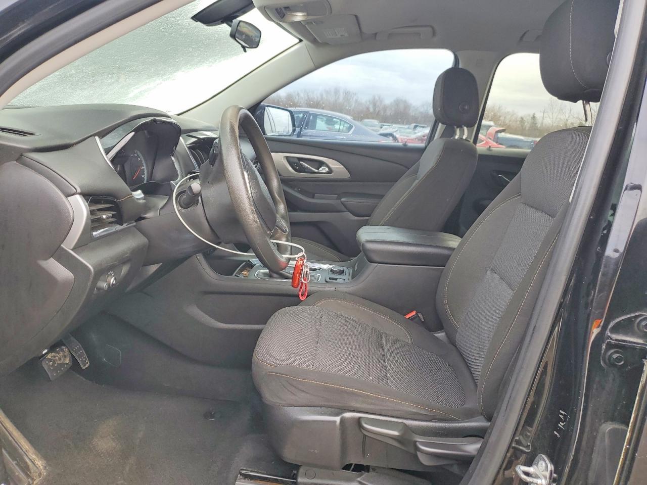 2018 Chevrolet Traverse Ls - Image 7