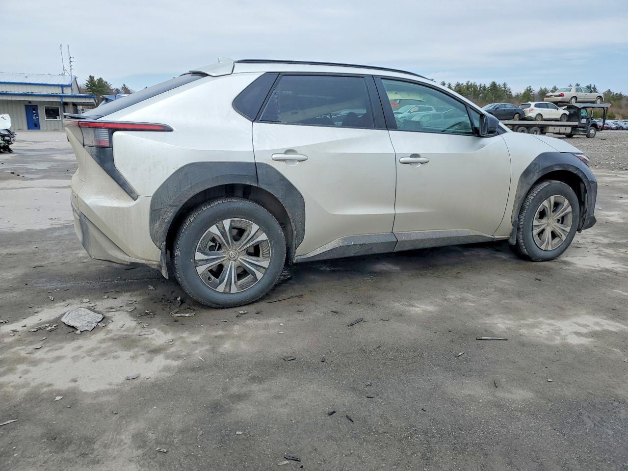 2025 Toyota Bz4X Xle - Фото 3