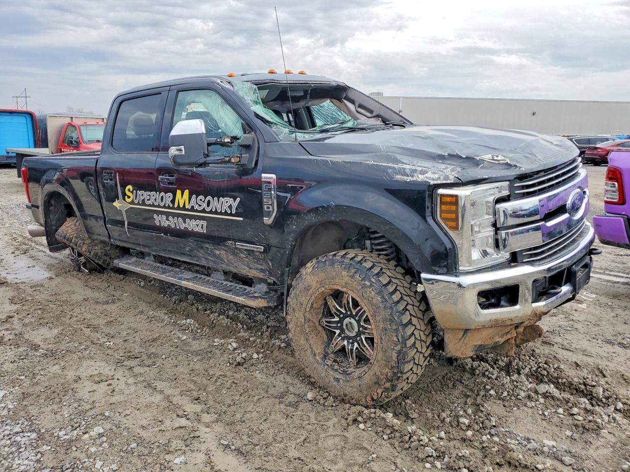 2018 Ford F350 Super Duty - Image 4