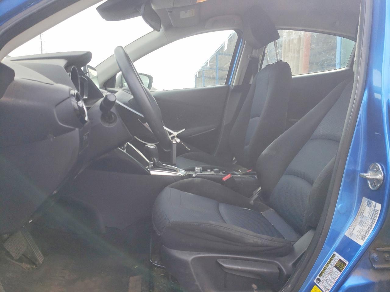 2016 Scion Ia Base - Фото 7