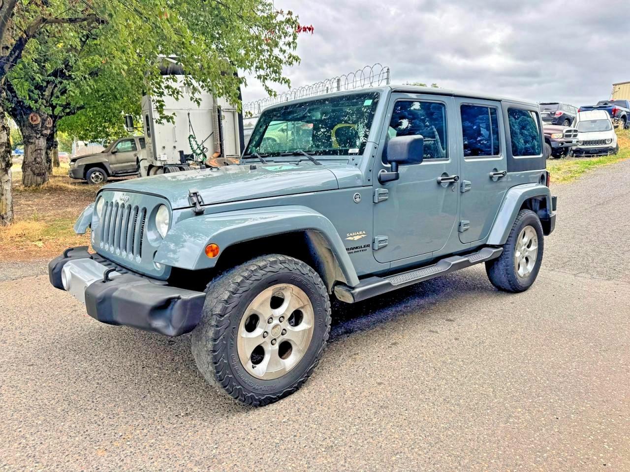 2014 Jeep Wrangler Unlimited Sahara - Фото 2